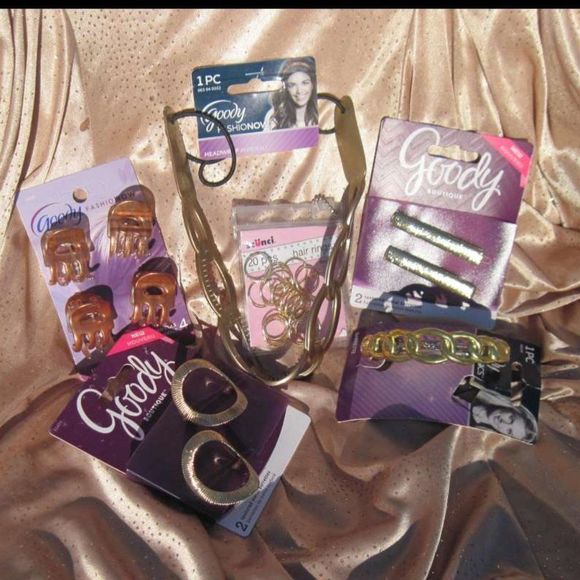 Golden Glamour Hair Accessory Set Barrettes Clips - Picture 2 of 16